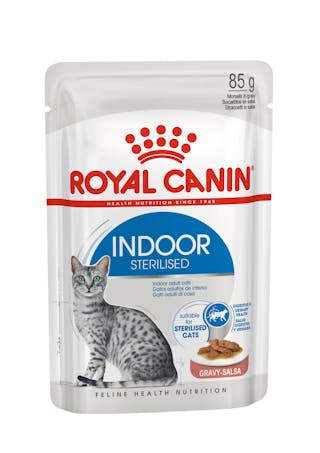 ROYAL CANIN Indoor Sterilized in Gravy kapsička ve šťávě pro dospělé kočky chované v bytě